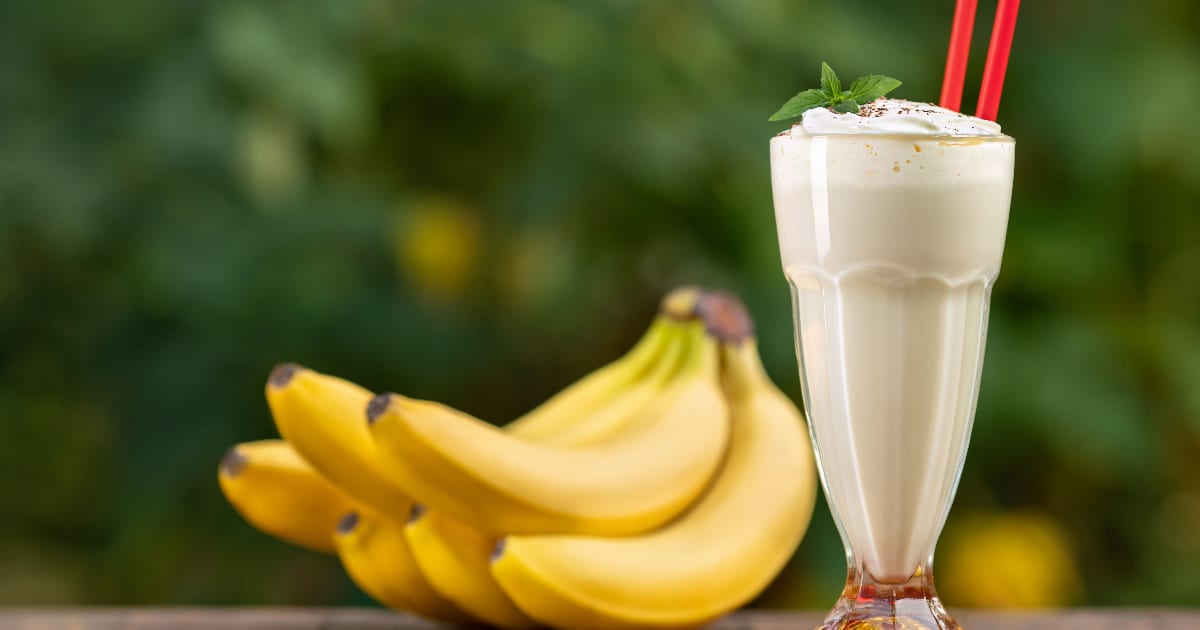 How To Make Banana Milkshake » AGAH Productions