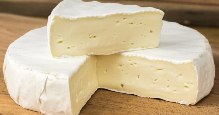 Gournay Cheese vs. Brie