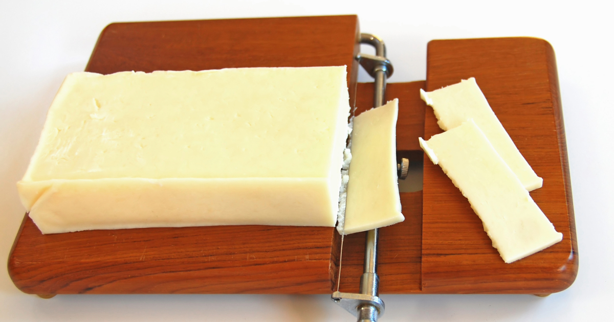 Monterey Jack Cheese vs. Colby Jack Cheese