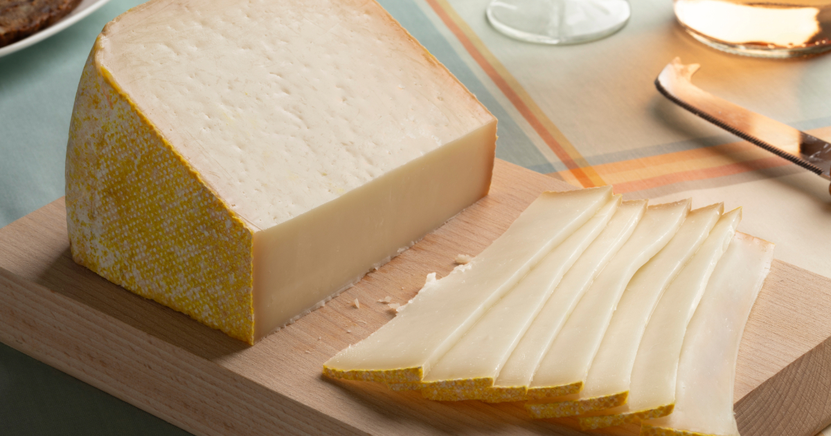 Pasteurized Cheese vs. Unpasteurized Cheese